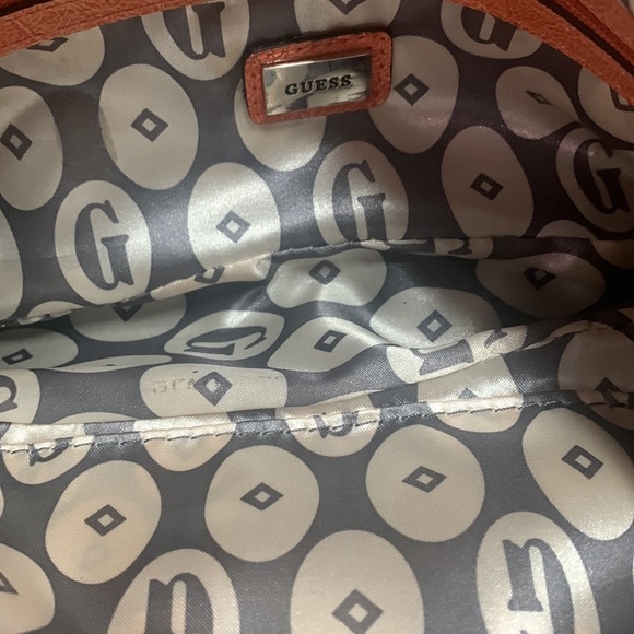 Shoulder bag brand guess color orange in good condition free shipping - Picture 4 of 4